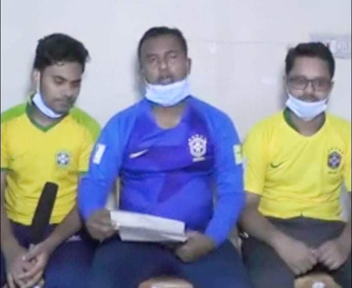 আর্জেন্টিনার সমর্থকদের সাথে  তর্কে জড়াবেন না বলে স্ট্যাম্পে স্বাক্ষর করলেন ব্রাজিল সমর্থক কলেজ ছাত্র