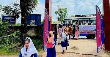 মিয়ানমারের মর্টার শেল নিক্ষেপ, ঘুমধুমের এসএসসির কেন্দ্র উখিয়ায় স্থানান্তর