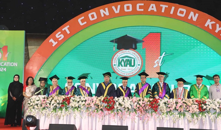 জীবনমুখী শিক্ষা না থাকলে বিপদের মুখে পড়তে হবে: পলক